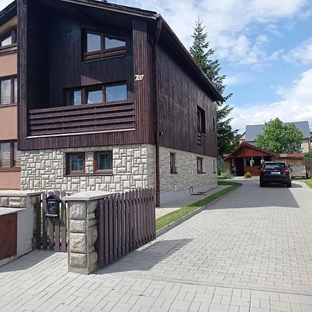 Penzion Sarka Hotel Štrba Exterior foto
