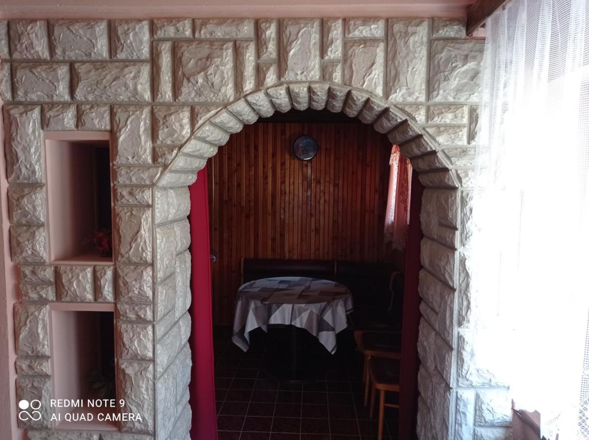 Penzion Sarka Hotel Štrba Exterior foto